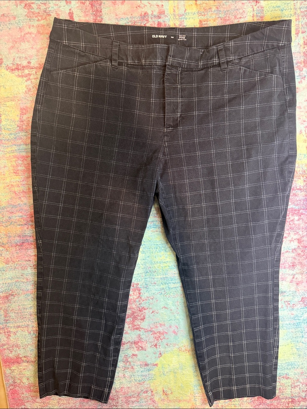 Old Navy Men’s Charcoal Gray Windowpane Dress Pants